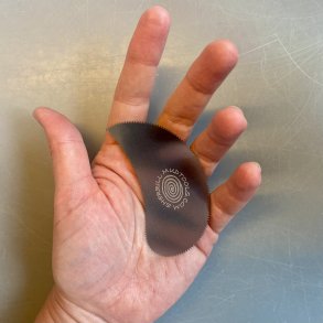 Paisley stainless steel rib scraper