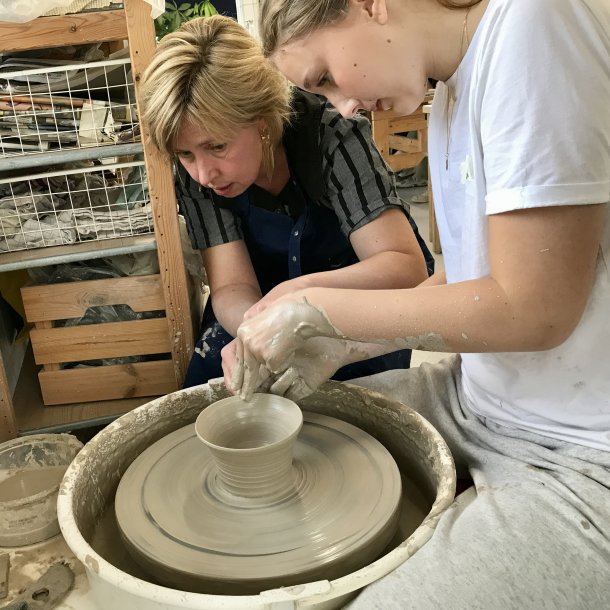 Keramikkursus for elevgrupper og institutioner